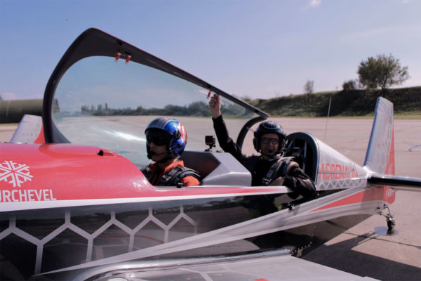 Aerobatic Flight Experience in Montpellier - Image 3