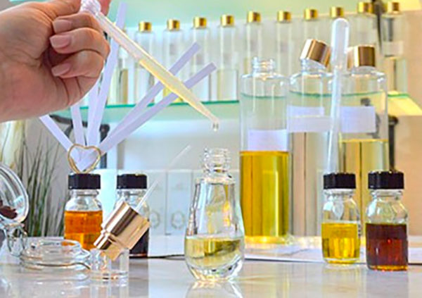 Create Your Signature Scent: Perfume Workshop in Nice