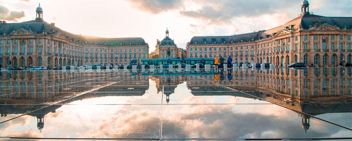 The best hidden places to visit in Bordeaux that locals love but tourists often miss?