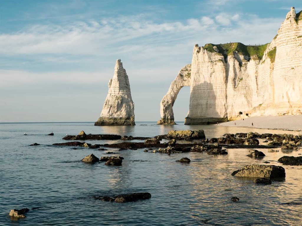Étretat: what attracts visitors