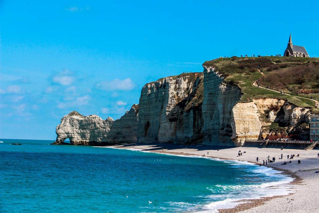 Étretat: what attracts visitors